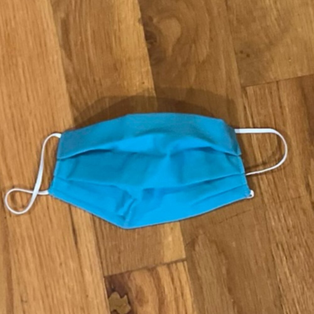 NWOT designer-inspired face mask